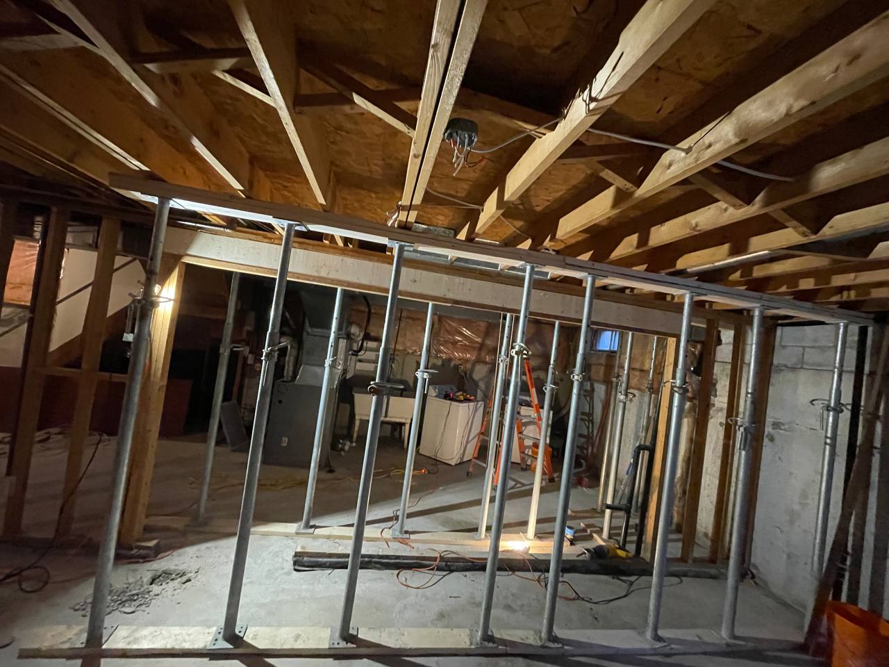 C684E0FA-3277-42BE-8A11-F849C57D26C7-min